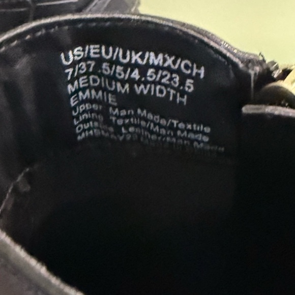 New Kenneth Cole Emmie Wedge Black Leather Booties Women's Sz 7 Med. Width - Picture 7 of 12